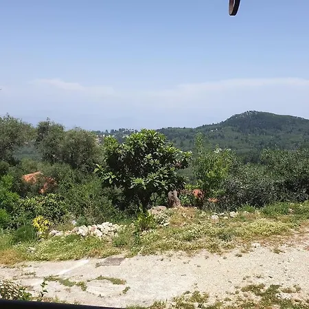 بيت للعطل Paul's House Agioi Deka (Corfu)